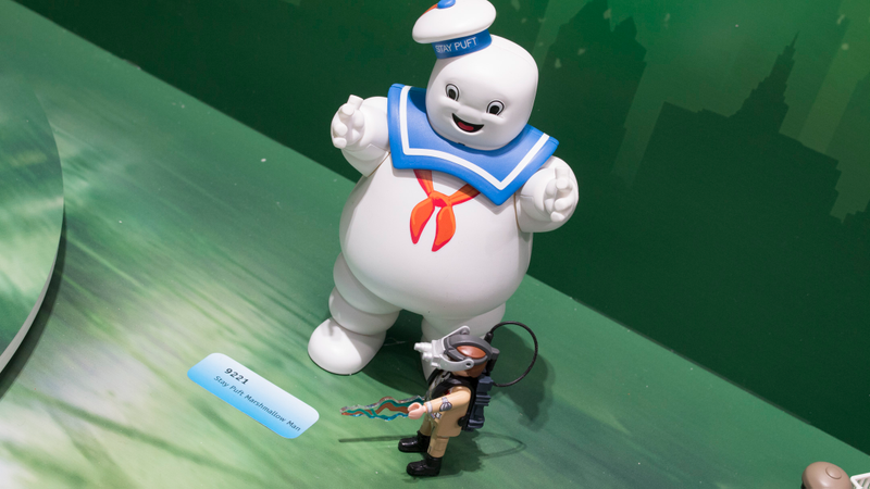 Illustration for article titled 2017 Is The Year Playmobile Escapes The Shadow Of The Lego Aisle